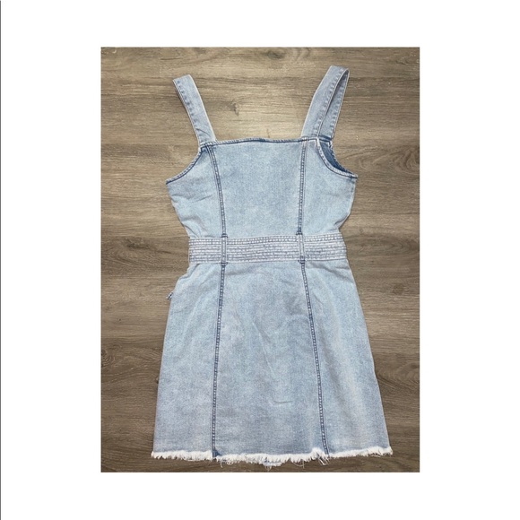 Levi overall button up dress! SOLD ✅ - Picture 2 of 2